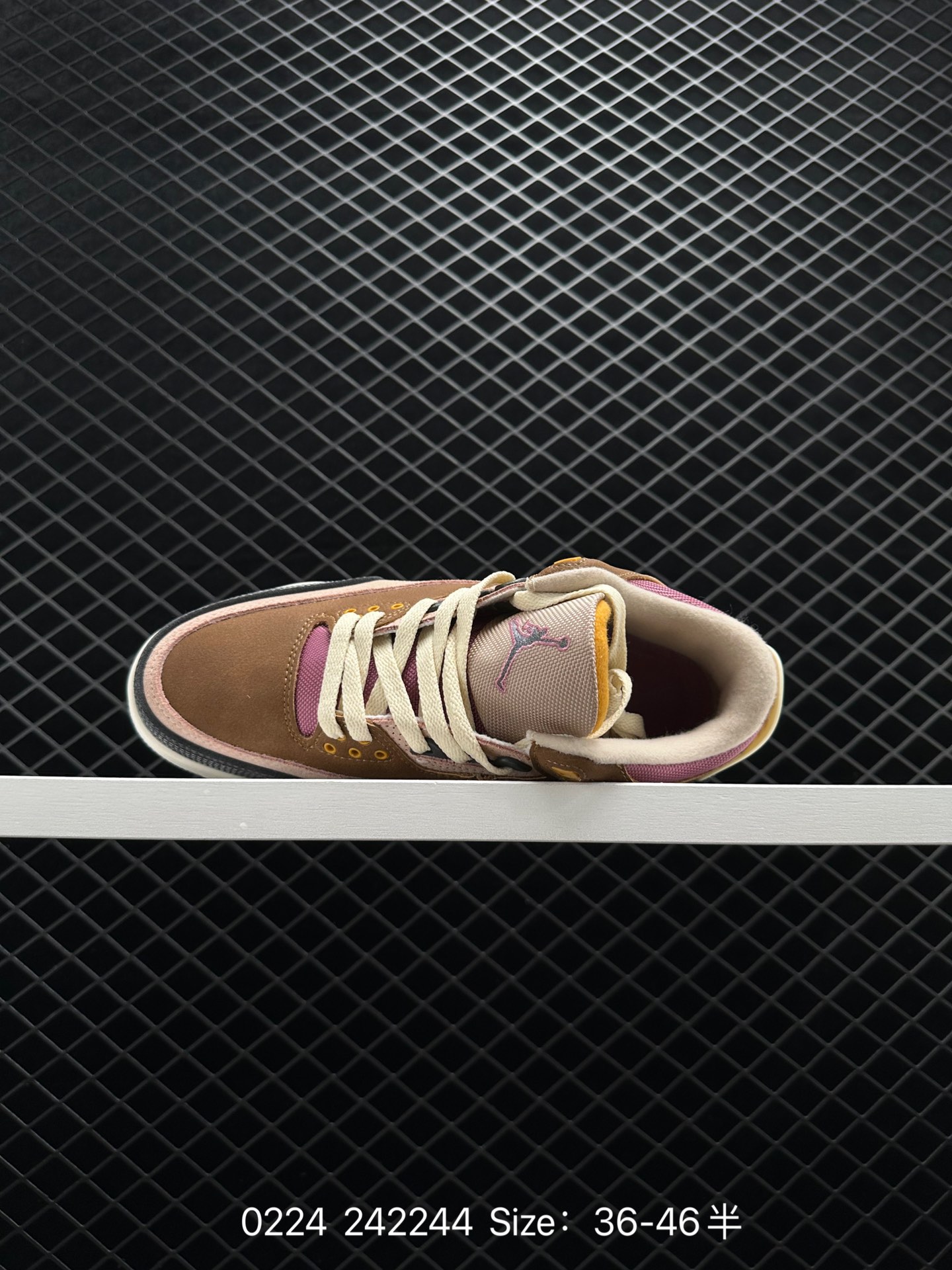 Air Jordan 3 Retro SE